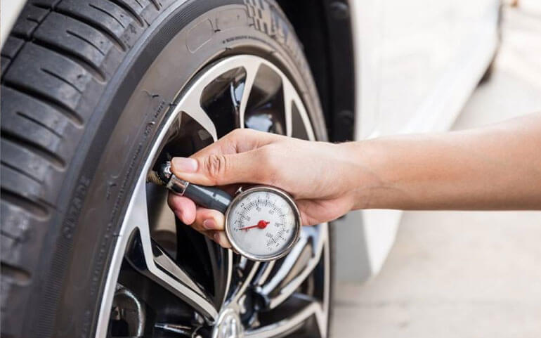 Check Car Tyre Pressure